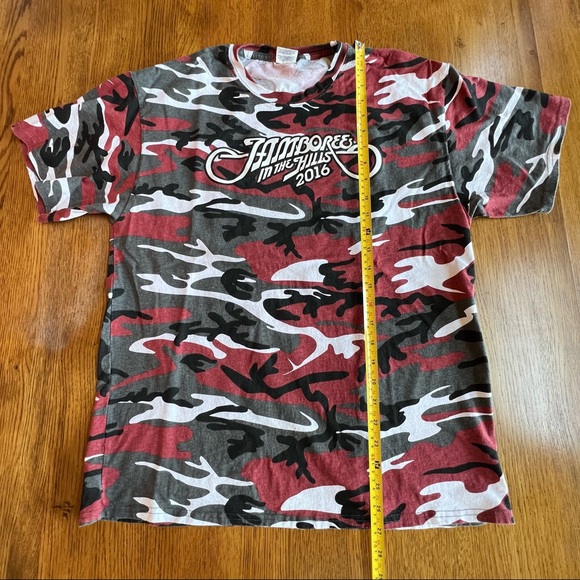 ⭐️ Vintage 2016 Jamboree in the Hills Red Camouflage Country Concert Tee LARGE - Picture 12 of 14